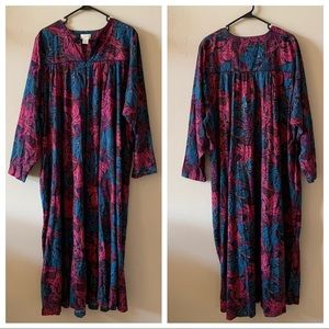 Vintage bohemian mumu maxi tent house dress (A)
